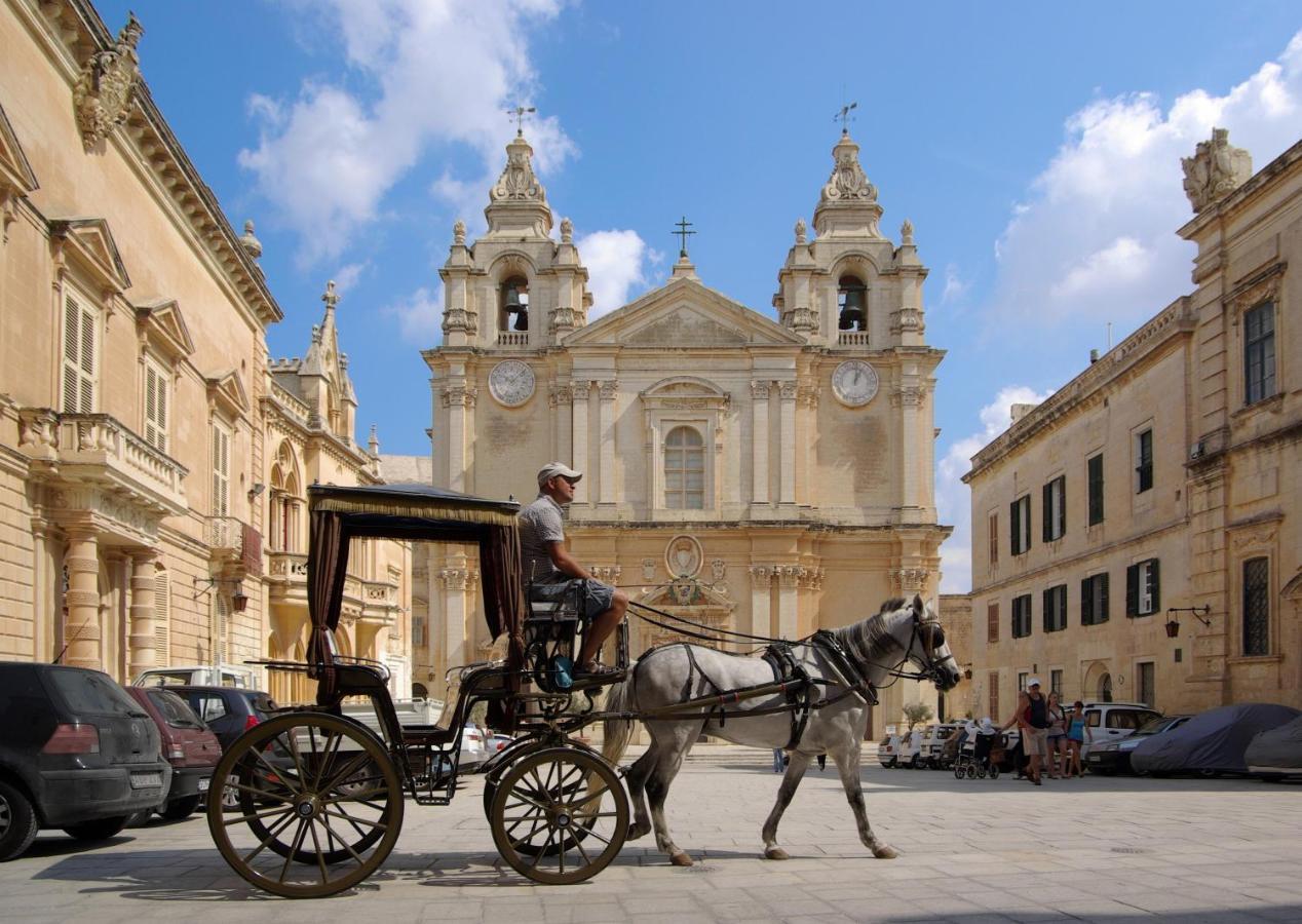 Hamrun Central Rooms - Near Valletta & Sliema - Best Bus Lines מראה חיצוני תמונה